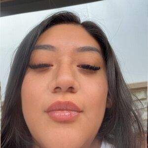 Meet your Posher, Jailene